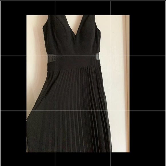 Black formal dress - Picture 7 of 8